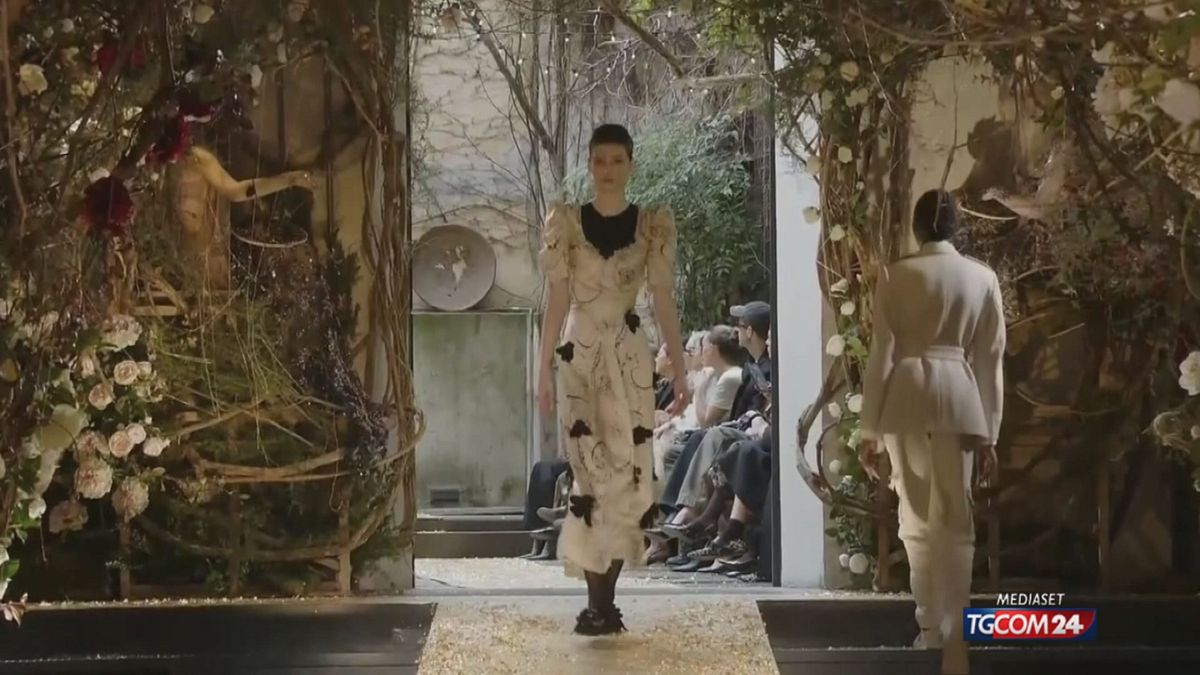 18.30 AL VIA LE OLIMPIADI DELLA MODA SRV