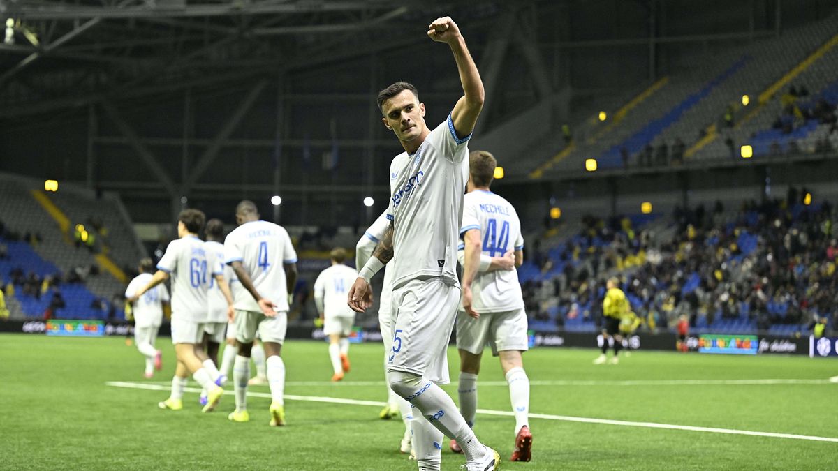  Aleksandar Stankovic