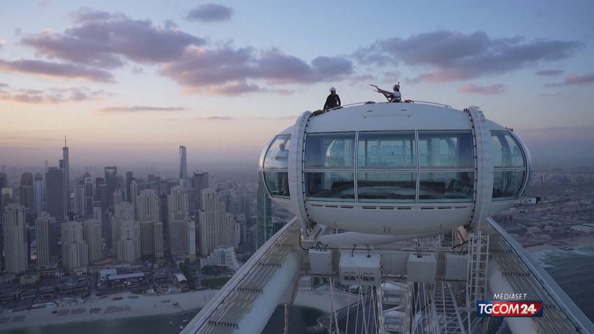 kitesurfer dubai x sito SRV