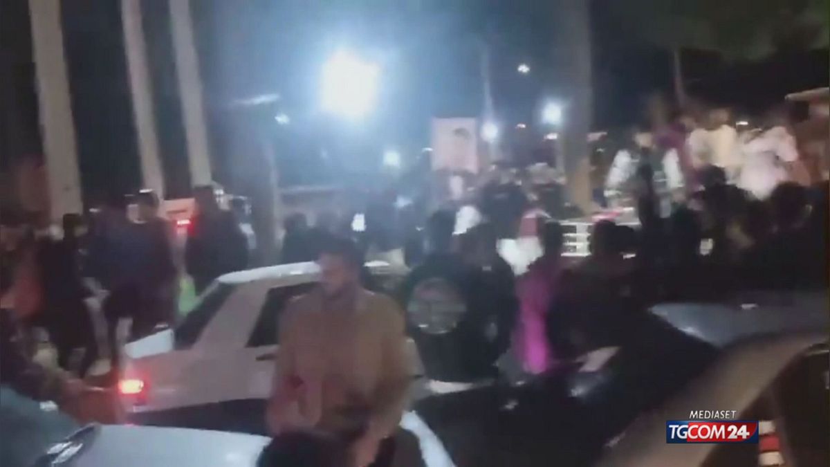 12.00 IRAN, TRA PAURA E GIOIA SRV