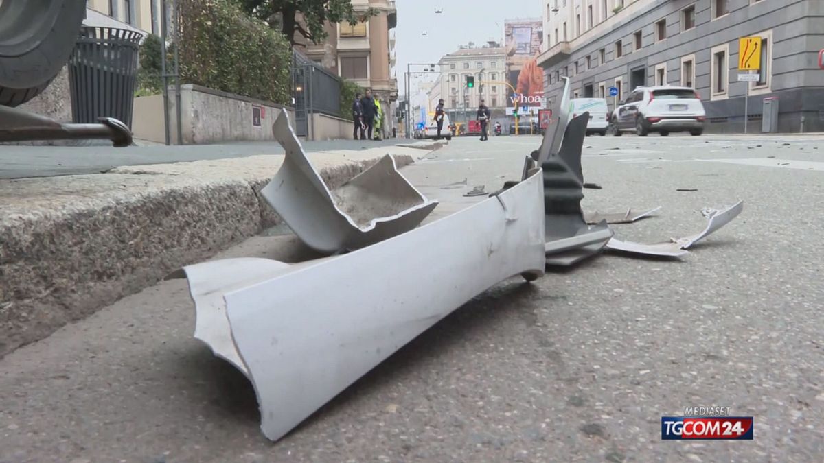 12.00 MCH MILANO, BUS TRAVOLGE MOTO MCH