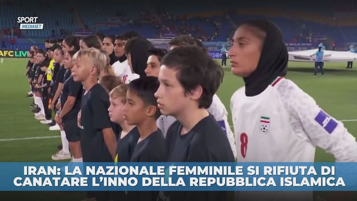 La nazionale femminile iraniana non canta l'inno