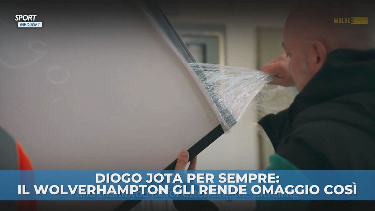 Il Wolverhampton rende omaggio a Diogo Jota