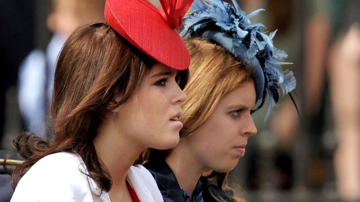 Beatrice di York e sua sorella Eugenia