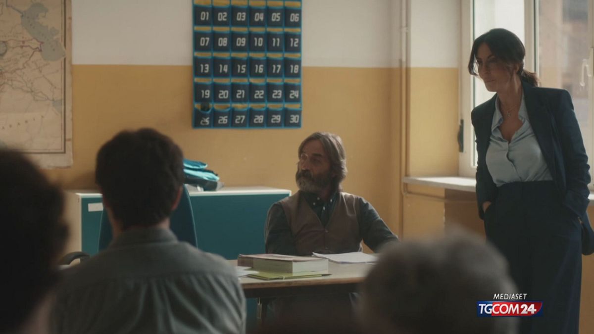 12.00 NOTTE PRIMA DEGLI ESAMI SRV