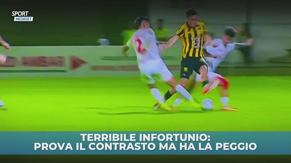 Bruttissimo intervento...ma si fa male lui