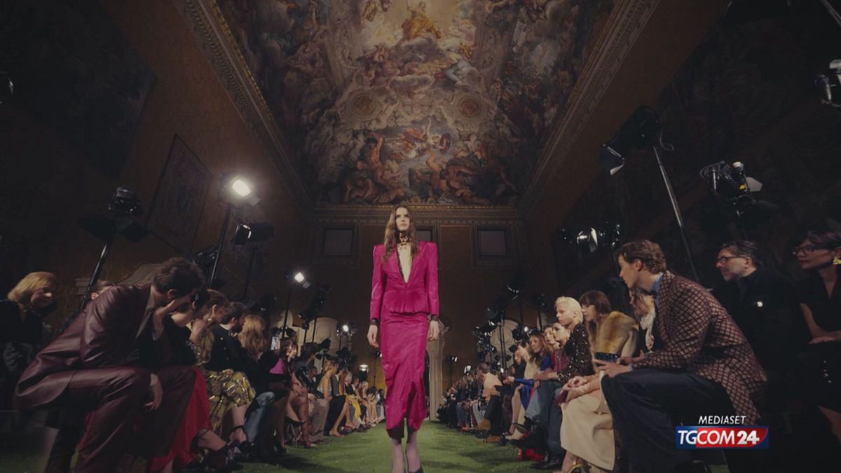 12.00 VALENTINO TORNA A ROMA SRV