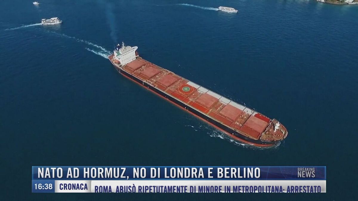 Breaking News delle 16.00 |  Nato ad Hormuz, no di Londra e Berlino