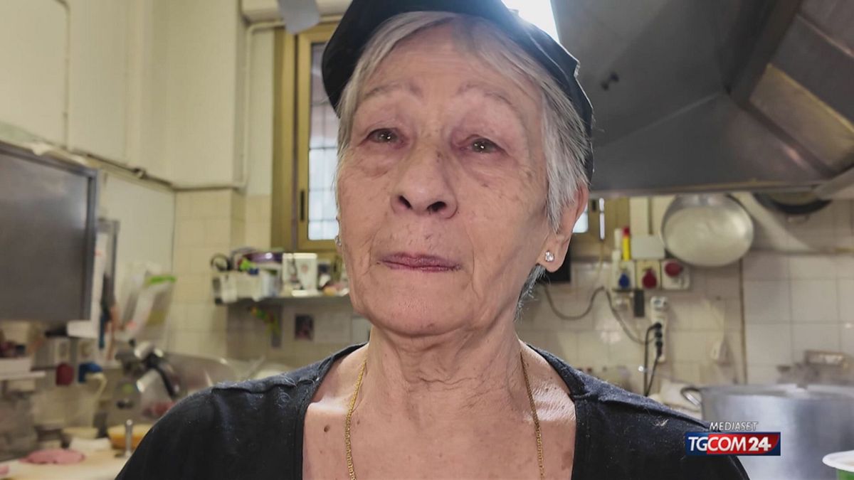 18.05 NONNA AURORA SRV