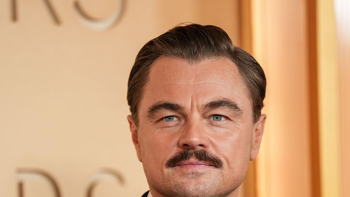 Baffi, come li portano le star: Leonardo DiCaprio