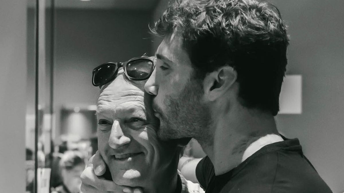 Stefano De Martino con il padre Enrico