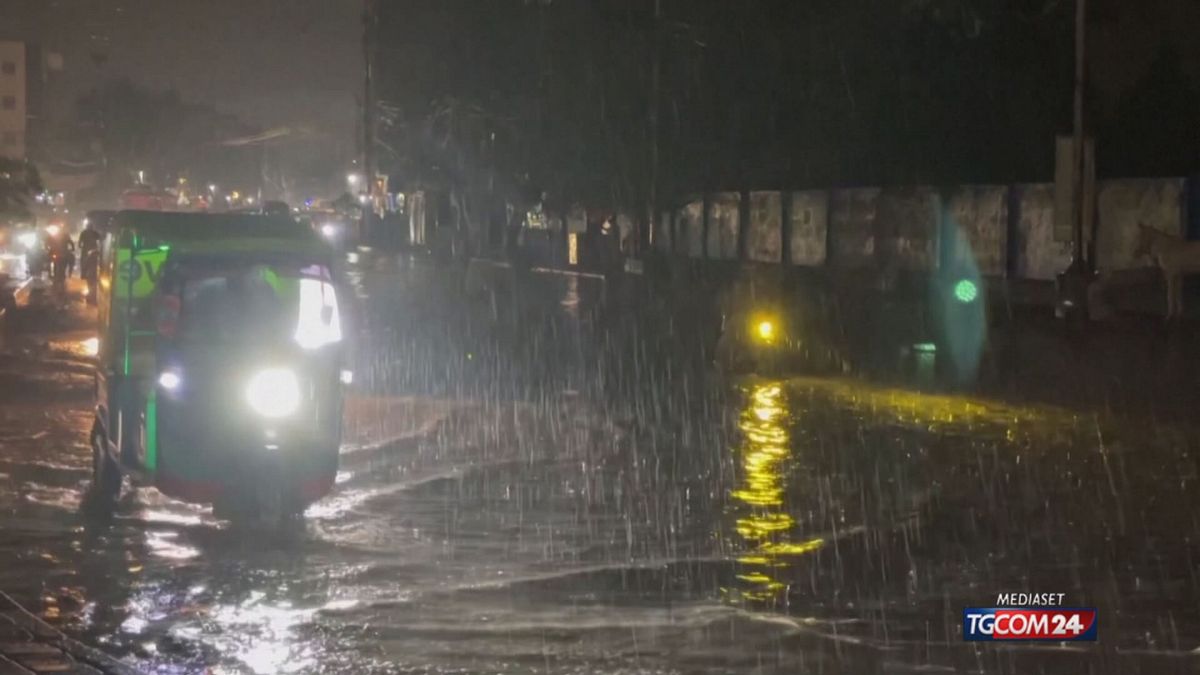 ALLUVIONI PAKISTAN per sito SRV