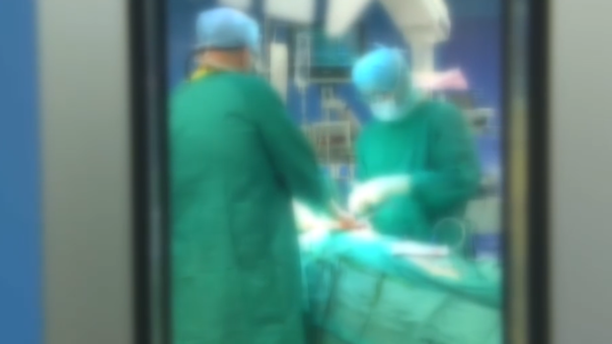 Morte Domenico, i dubbi sui chirurghi e l'accusa di falso