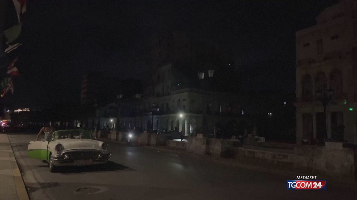 CUBA SENZA LUCE per SITO SRV