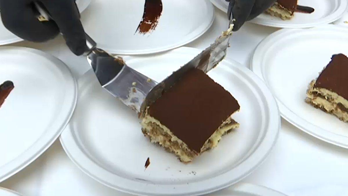 Roma, sui social il tiramisù batte il Colosseo: è il più fotografato