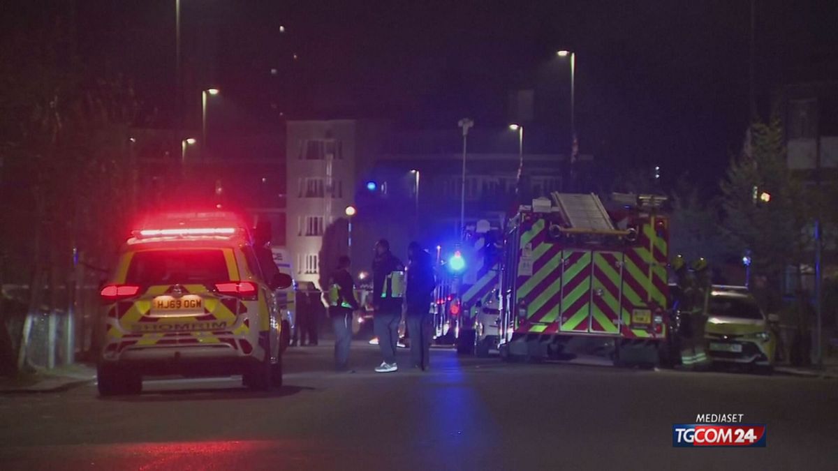 Ambulanze bruciate Gb SRV