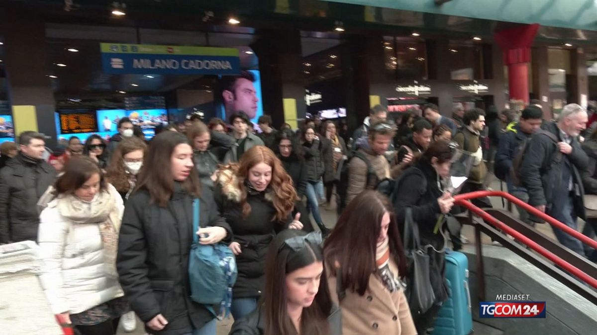 12.00 SCIOPERI DI VENERDì SRV