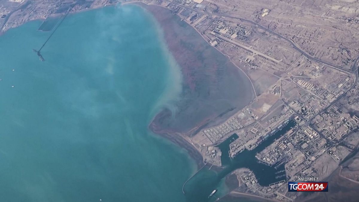 12.00 HORMUZ, UN CODICE SEGRETO PER PASSARE SRV