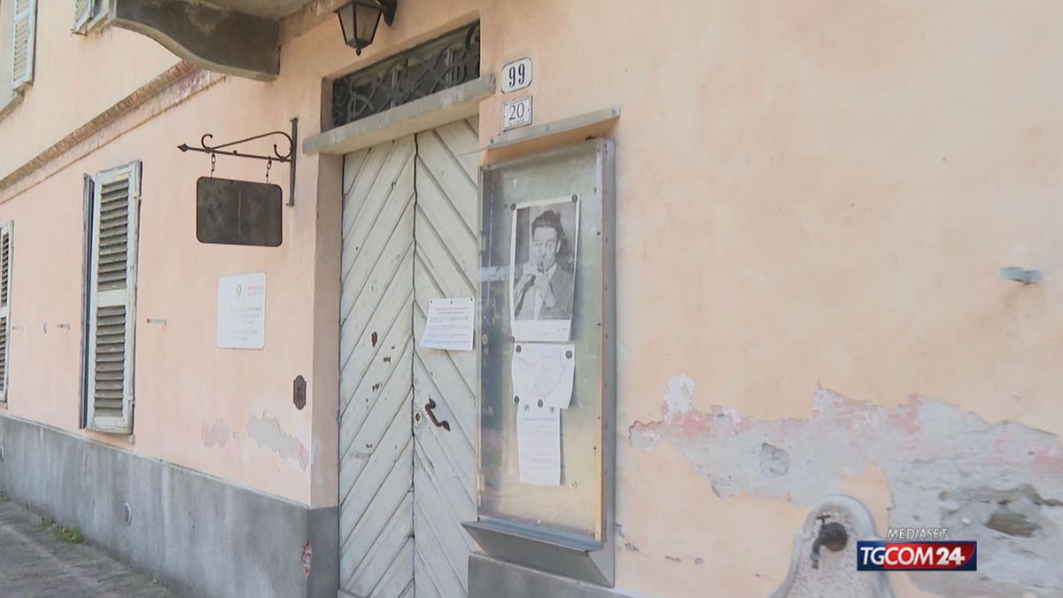 A casa di Cesare Pavese: il Comune apre le porte alla memoria dello scrittore