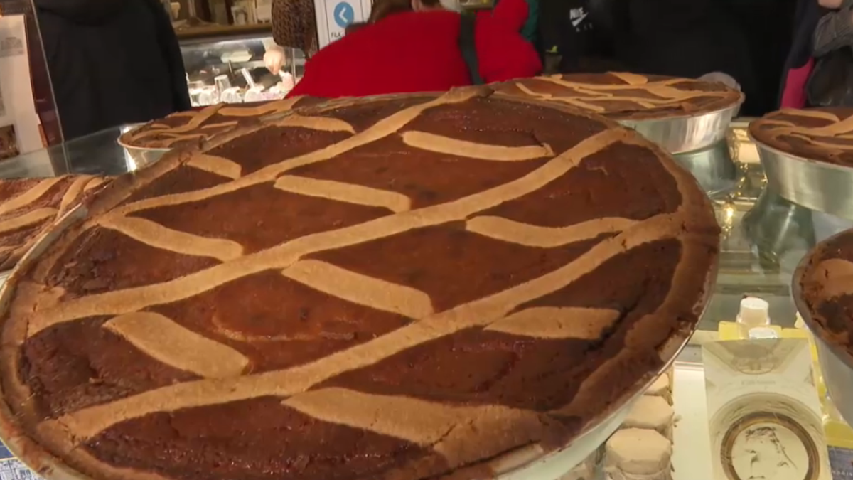 Napoli, la regina della Pasqua è la pastiera