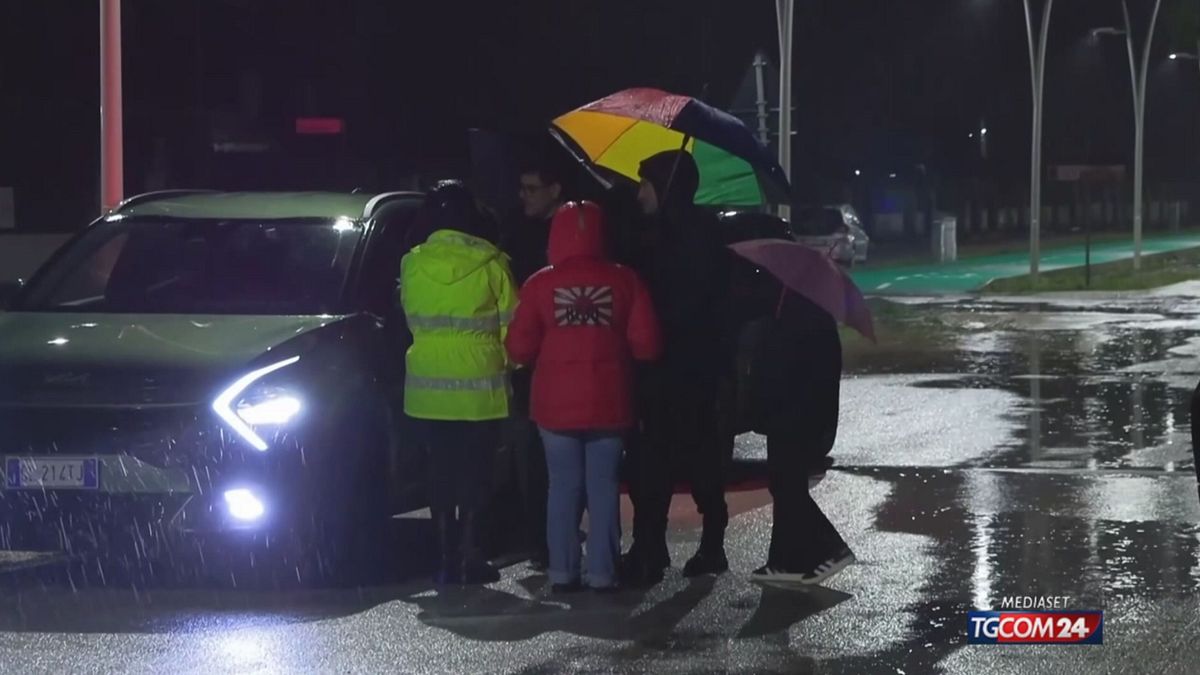 Abruzzo, Molise e Puglia in allerta: crolla ponte sul Trigno. Un disperso a Montenero di Bisaccia