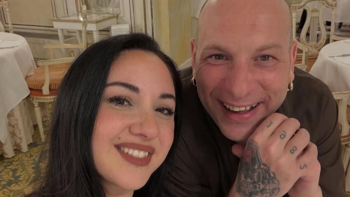 Clementino e la fidanzata Roberta Longo