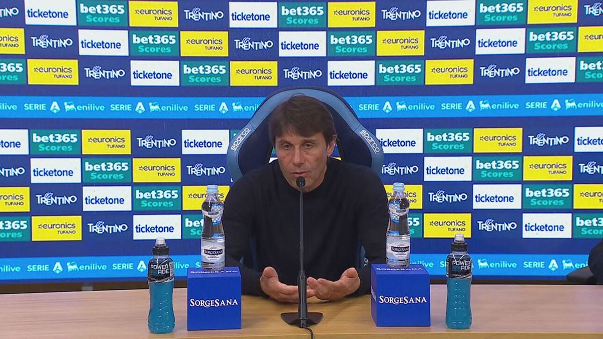 Conte e lo Scudetto: "Dobbiamo guardare in alto"