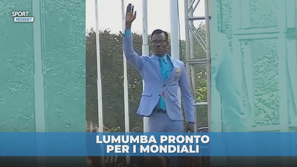 Riecco il tifoso "statua": festeggia il pass della RD Congo per il Mondiale