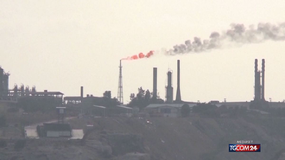 12.01 PETROLIO, CAOS GLOBALE