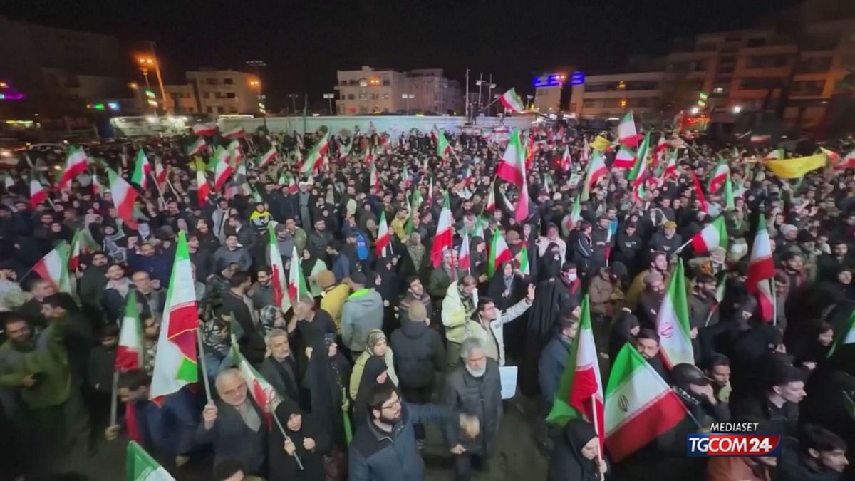 12.00 QUI TEHERAN SRV