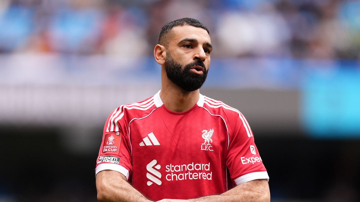 MOMO SALAH, 33, LIVERPOOL: VdM 30 MLN