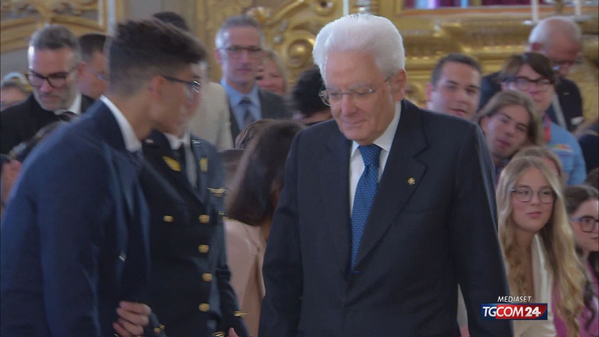 18.30 ALFIERI di mattarella ok