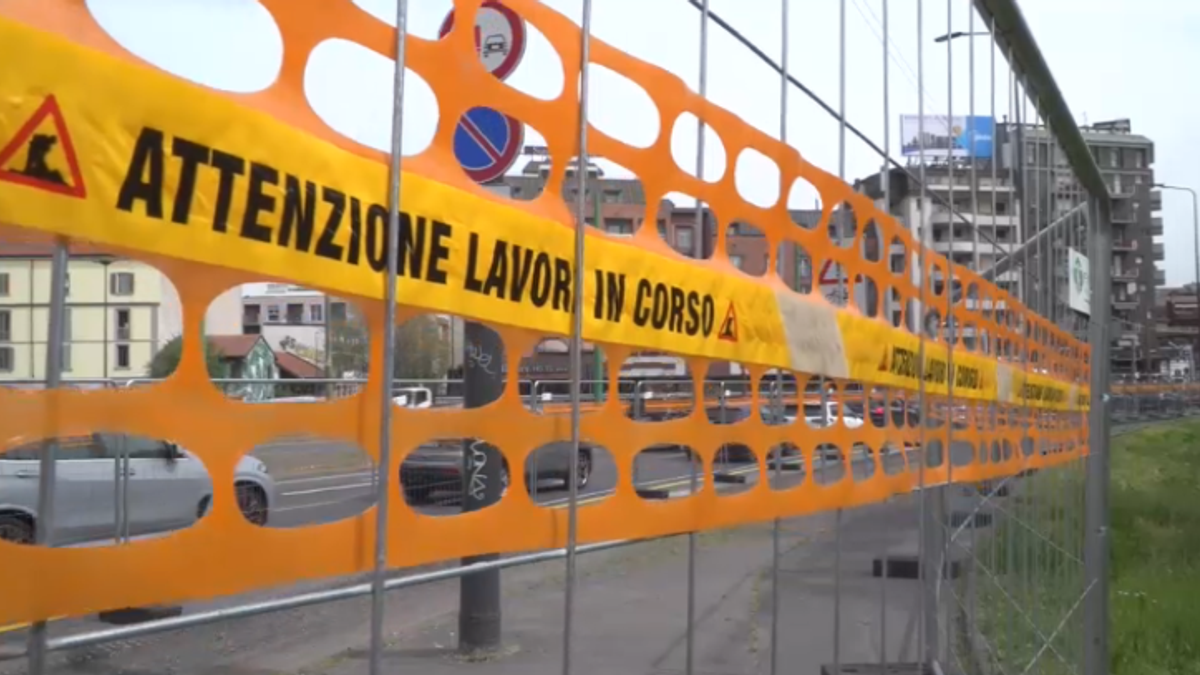 Cavalcavia della Ghisolfa, la rabbia dei milanesi per la ciclabile: "Inutile, è la ciliegina sulla torta"