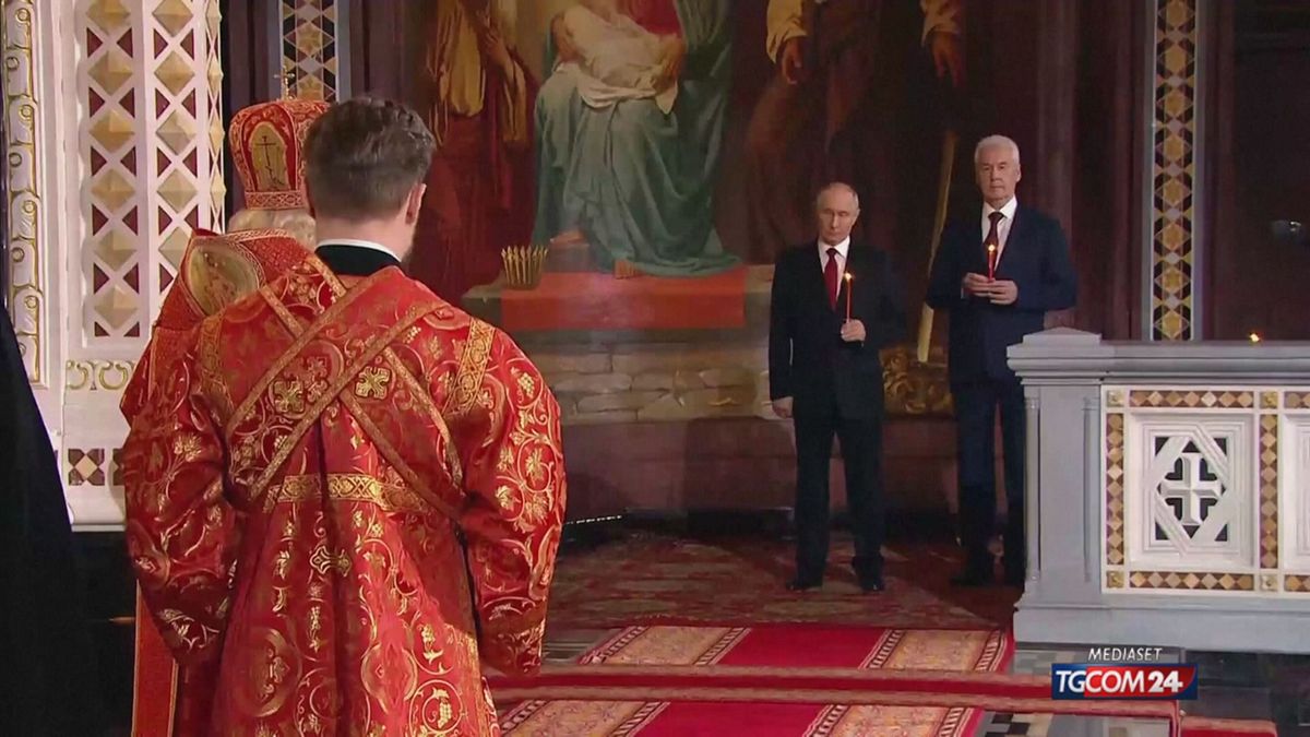 putin messa di pasqua per sito SRV