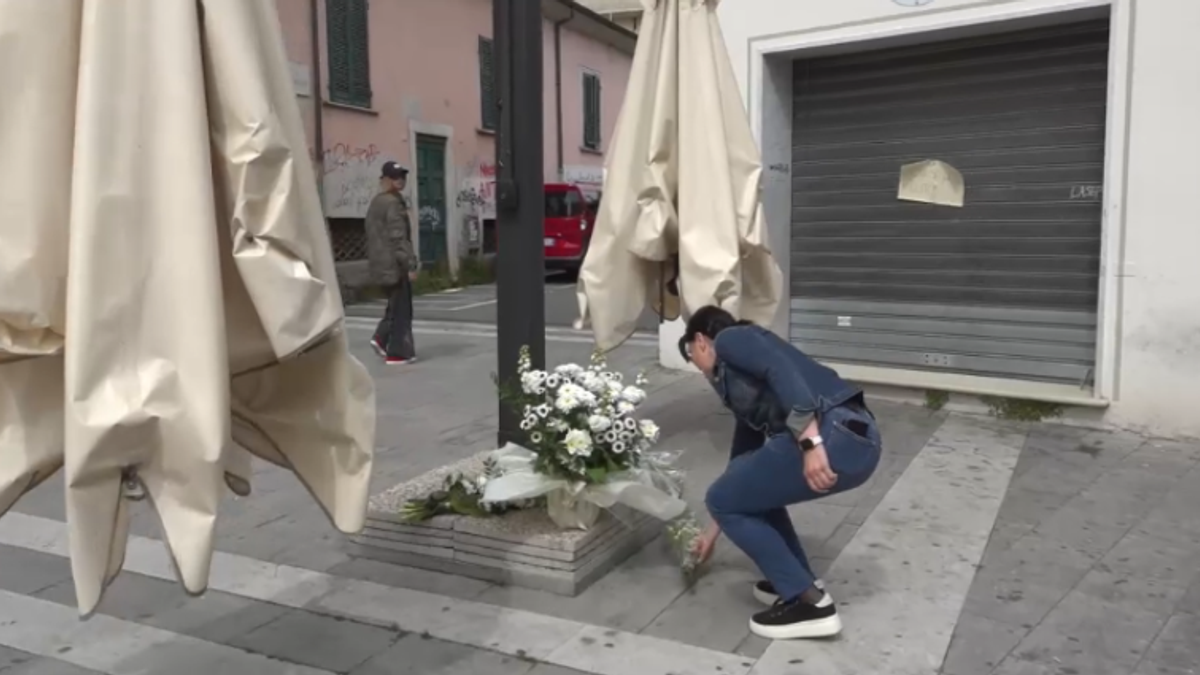 Ucciso da una baby gang davanti al figlio, gli abitanti di Massa: "Abbiamo paura a uscire di casa"