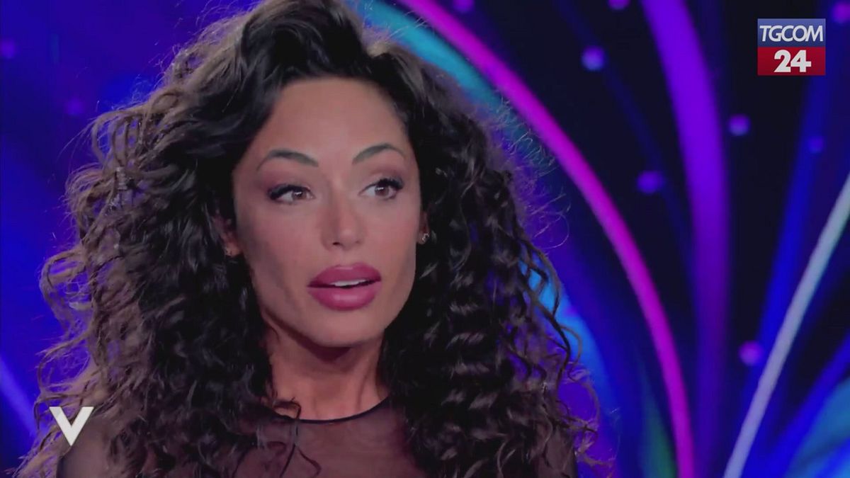 Raffaella Fico sulla rottura da Armando Izzo: "Un fulmine a ciel sereno ma lo rispetto"