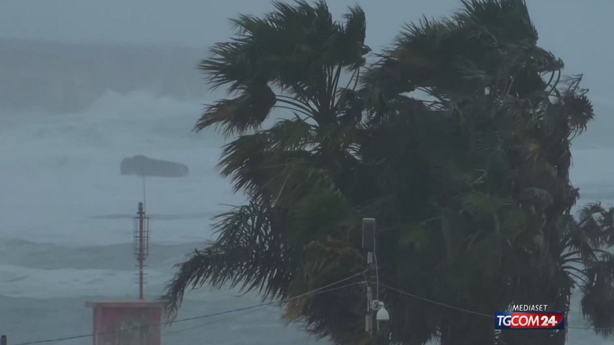 Maltempo, allerta gialla e venti forti: danni da Nord a Sud