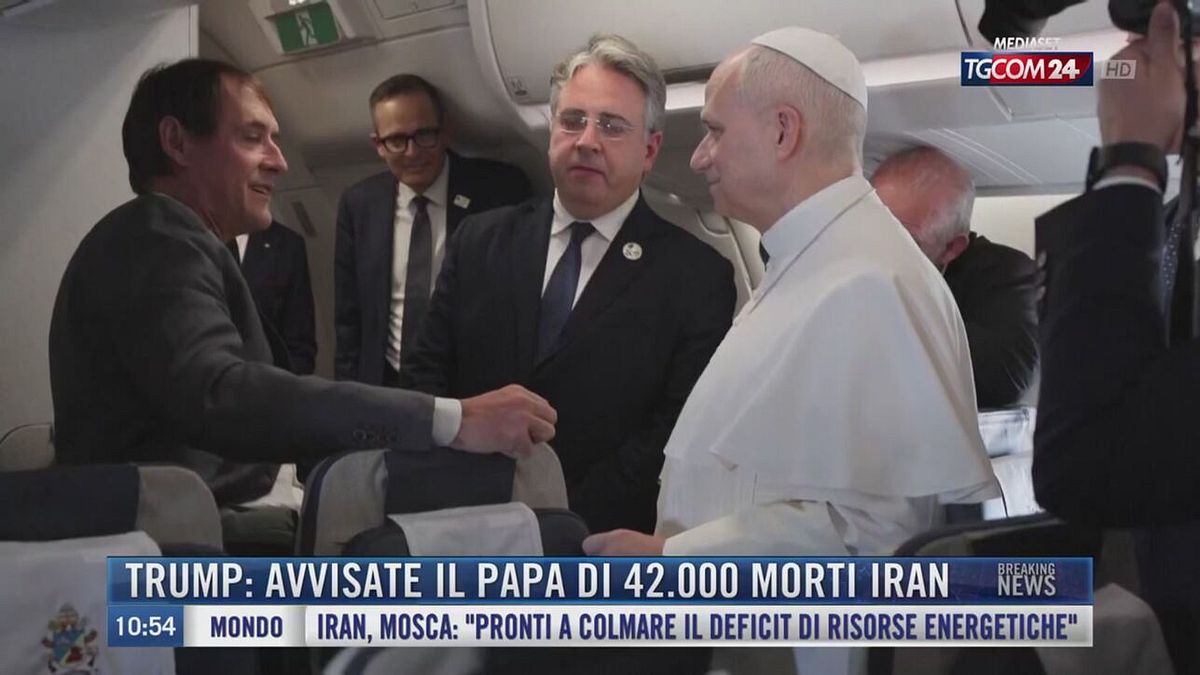 Breaking News delle 11.00 | Trump: avvisate il Papa di 42.000 morti Iran