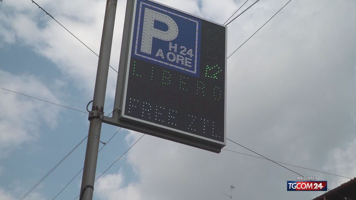 Milano, a un anno dalla Ztl nel Quadrilatero calo del 30% di presenze nei parcheggi