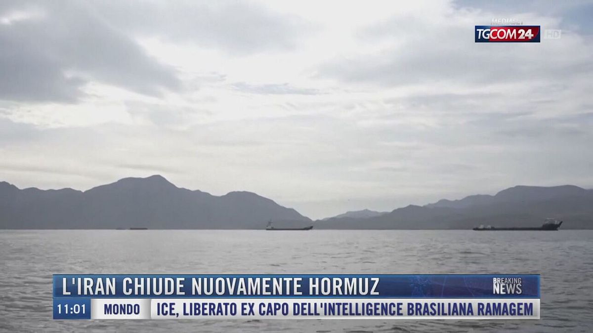 Breaking News delle 11.00 | L'Iran chiude nuovamente Hormuz