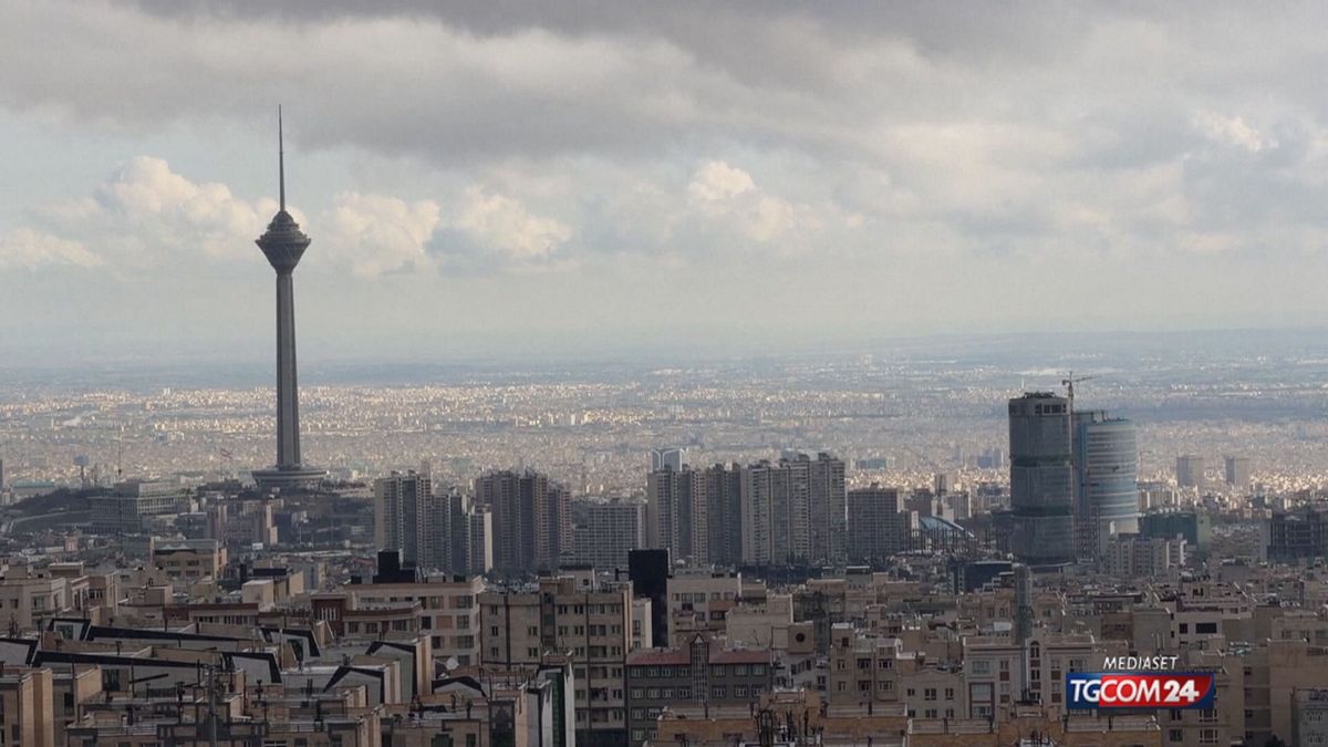 18.00 HORMUZ AGGIORNAMENTO SRV