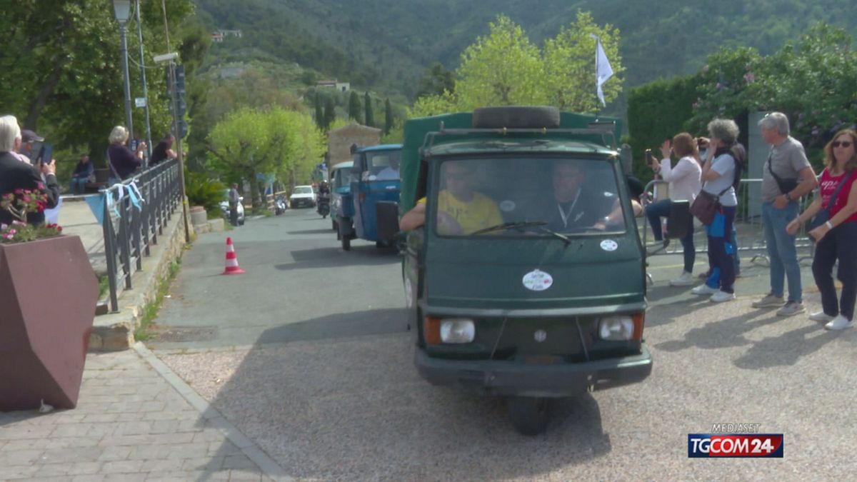 18.10 APE PIAGGIO, 80 ANNI E NON SENTIRLI