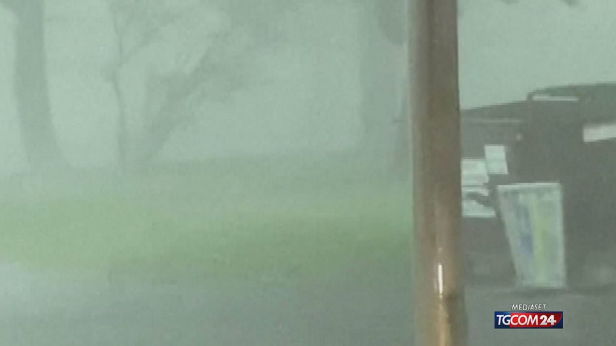 Serie di tornado investe il Midwest: edifici sventrati, blackout diffusi