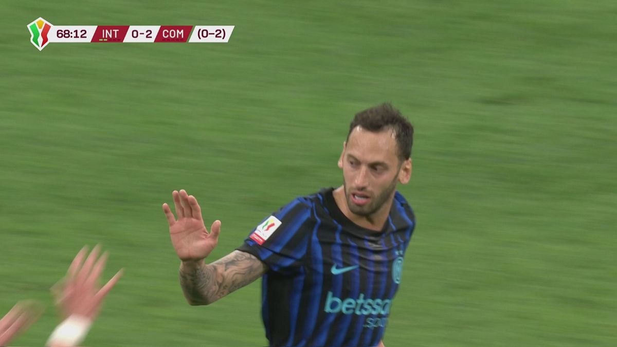 69' | Gol di Calhanoglu (Inter-Como 1-2)