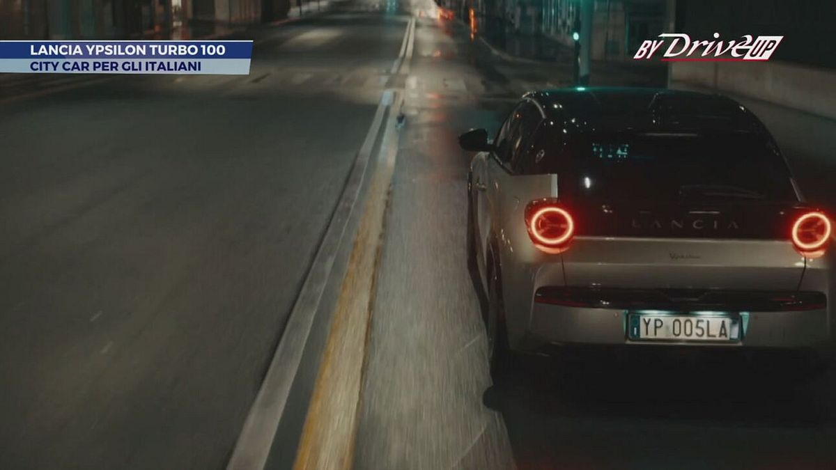 Lancia presenta la Ypsilon Turbo 100