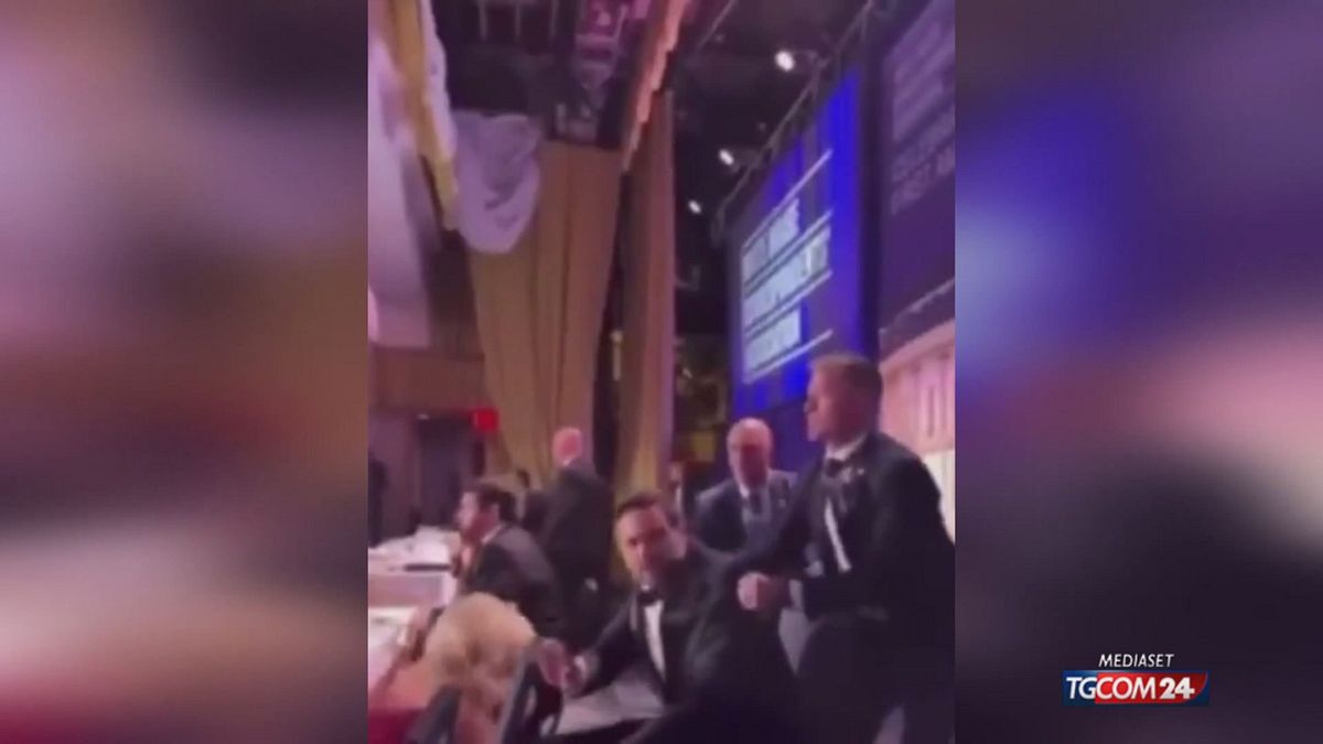 TRUMP E VANCE EVACUAZIONE SRV