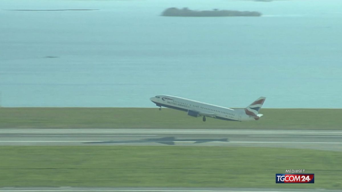 12.00 VOLI, RINCARI +40% SRV