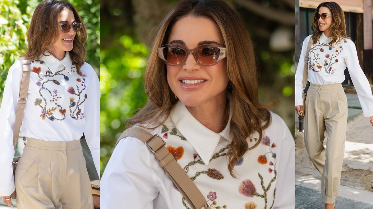 Rania di Giordania con un look "easy chic" perfetto per la primavera: pantaloni balloon beige e camicia bianca
