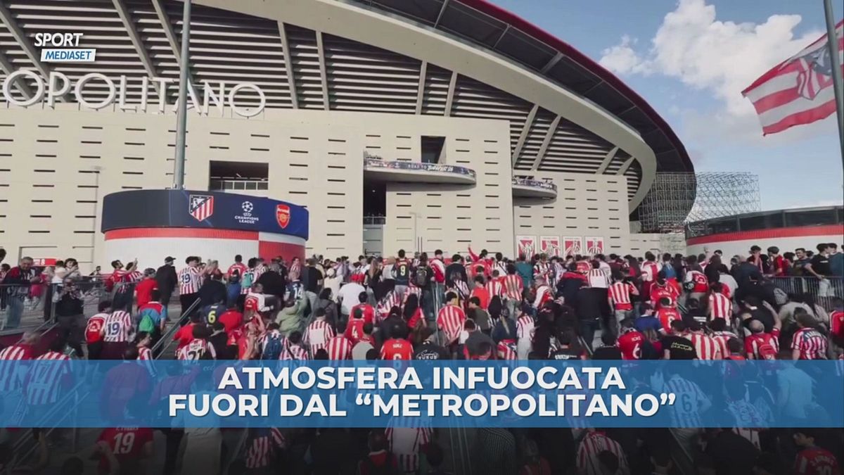 Atletico Madrid-Arsenal: la carica dei tifosi colchoneros prima della semifinale