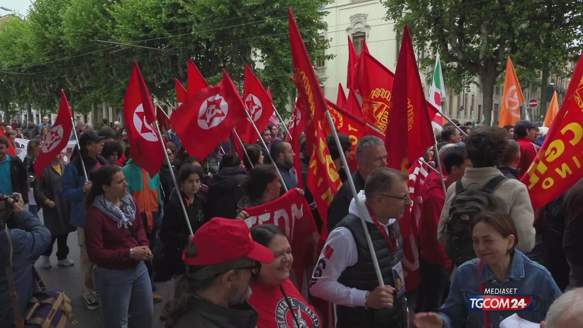 TORINO DIVERBI MANIFESTANTI per SITO SRV